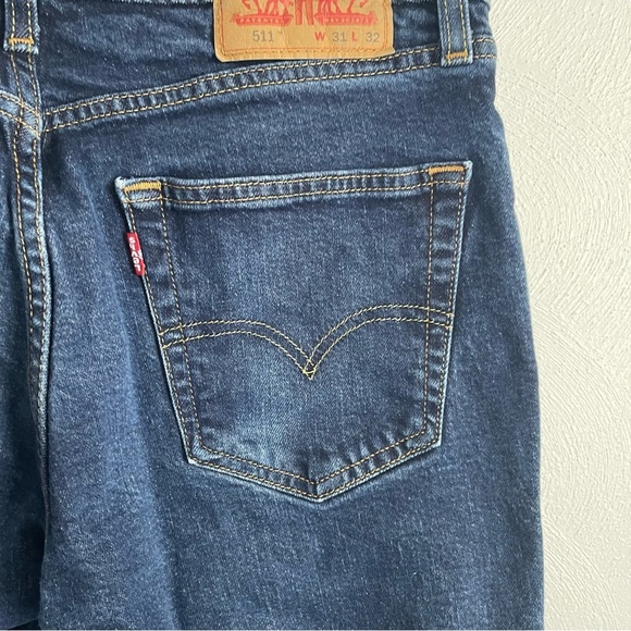 Levis Mens 511 Slim Fit Stretch Jeans 31x32 dark wash  Denim Cotton Blend‎ - Picture 7 of 13